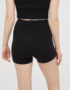 OFFLINE By Aerie Real Me High Waisted Crossover 3" Bike Short -Soft Leaf 0705 5164 073 ob