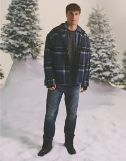 Featured Products 7 AE AirFlex+ Temp Tech Athletic Straight Jean