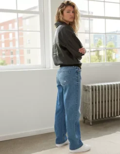 AE X The Ziegler Sisters Bomber Jacket -Soft Leaf 1383 3439 001 ob