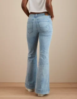 AE Next Level Festival Flare Jean -Soft Leaf 1436 4498 508 ob