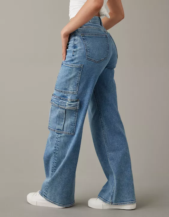 AE Curvy Super High-Waisted Baggy Wide-Leg Cargo Jean 2 AE Curvy Super High-Waisted Baggy Wide-Leg Cargo Jean - Image 2