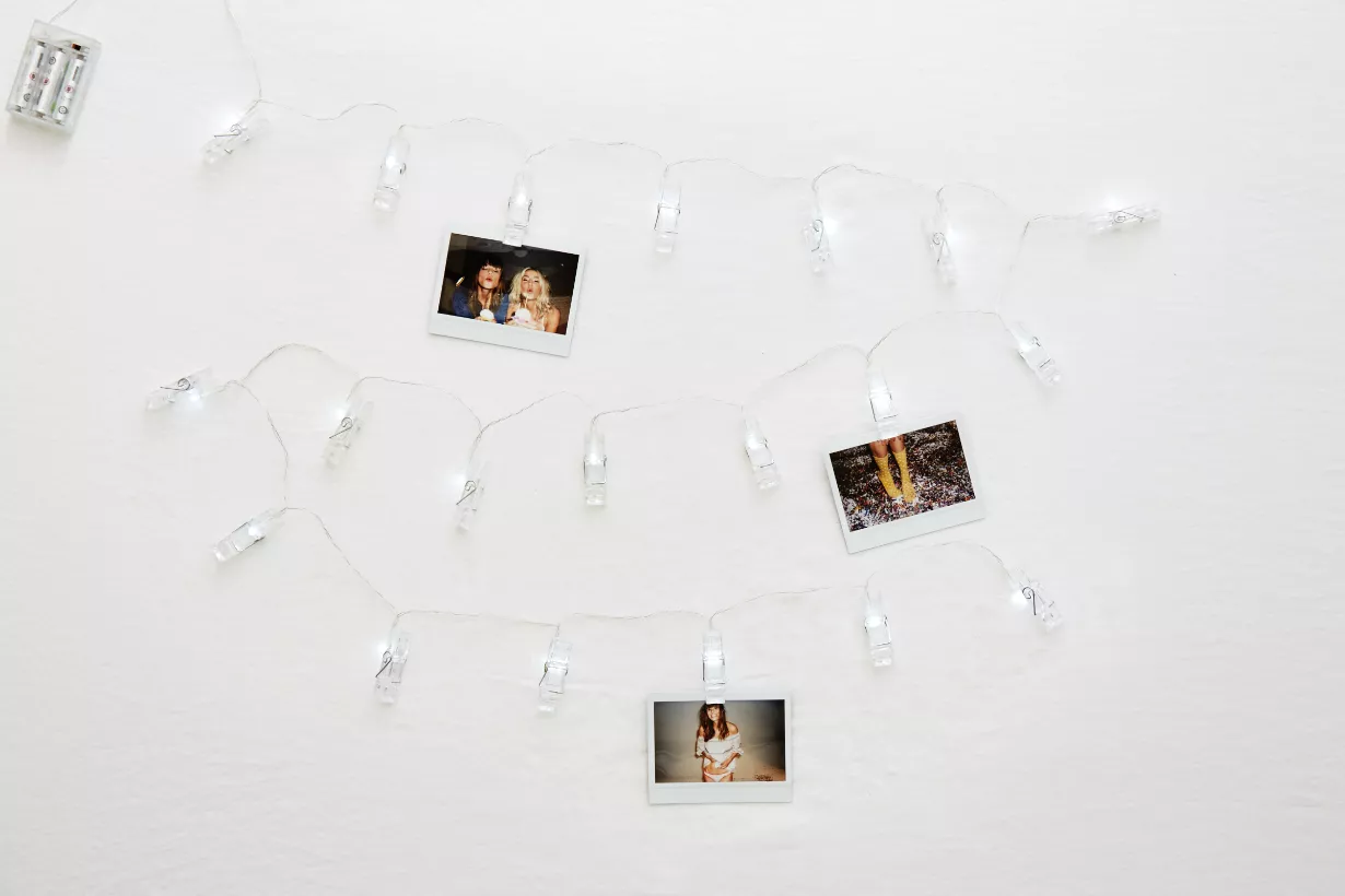 Aerie Brooklyn Lighting Company Photo Lights 1 Aerie Brooklyn Lighting Company Photo Lights