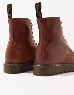 Dr. Martens Combs 8-Eye Leather Boot 5 Dr. Martens Combs 8-Eye Leather Boot -Soft Leaf 7213 7049 200 d1