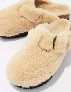 Birkenstock Women's Boston Big Buckle Shearling Clog 5 Birkenstock Women's Boston Big Buckle Shearling Clog -Soft Leaf 7410 5960 106 d1