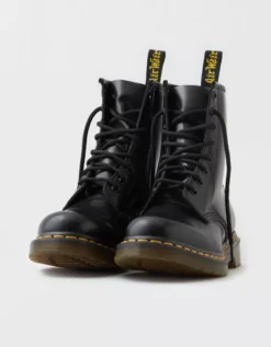 Dr. Martens Women's 1460 Smooth Boot -Soft Leaf 7411 4786 001 d1