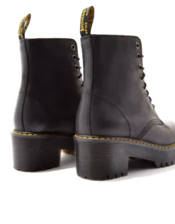 Dr. Martens Women's Shriver Boot 5 Dr. Martens Women's Shriver Boot -Soft Leaf 7411 4963 001 d1