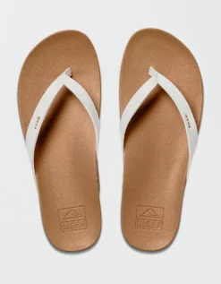 Reef Women's Cushion Court Flip Flop -Soft Leaf 7413 1174 100 d1